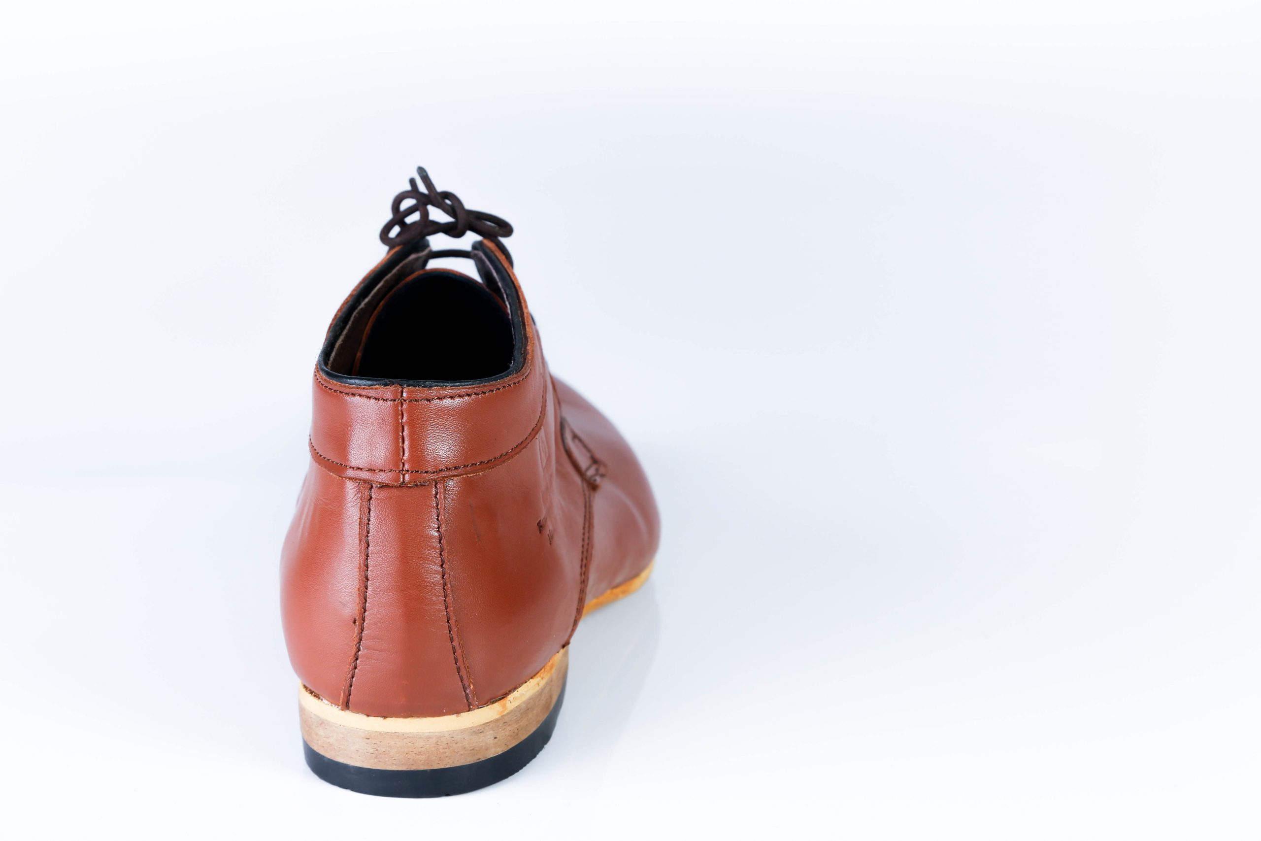 Ankle boot with binding classic shape - Image 2